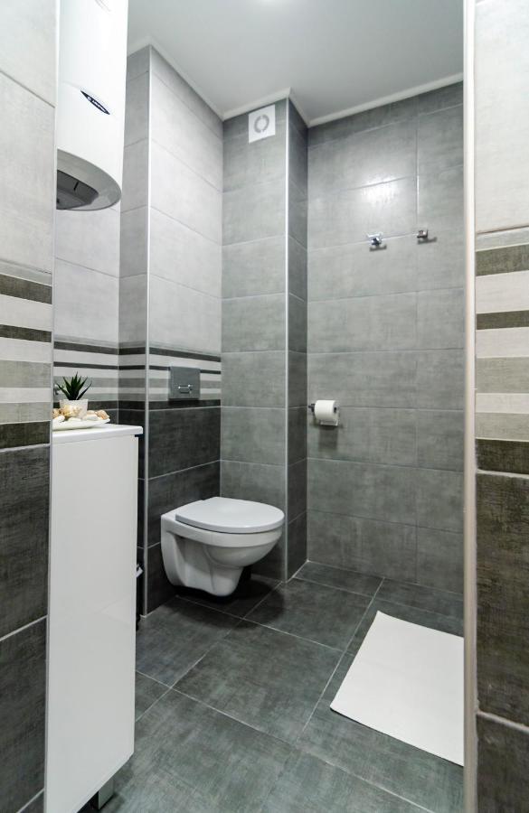 Apartman Mdb Lux Subotica Buitenkant foto