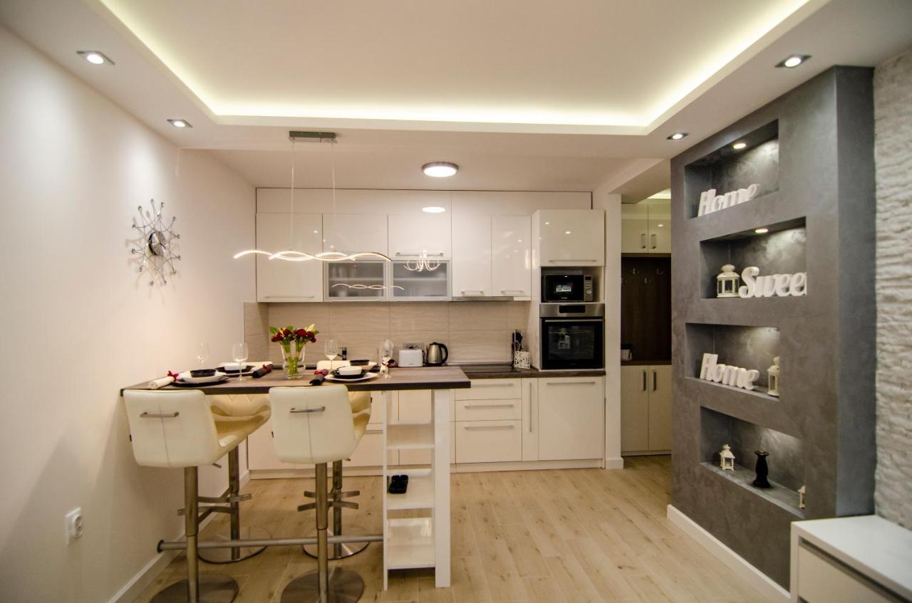 Apartman Mdb Lux Subotica Buitenkant foto
